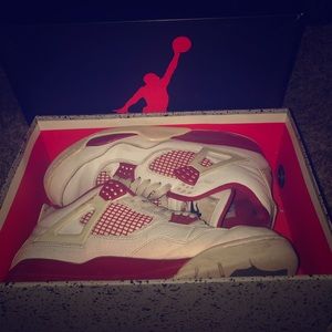 Air Jordan 4 Alternate ‘89s